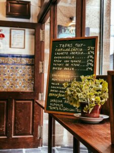 Typisch spanische Tapas-Karte